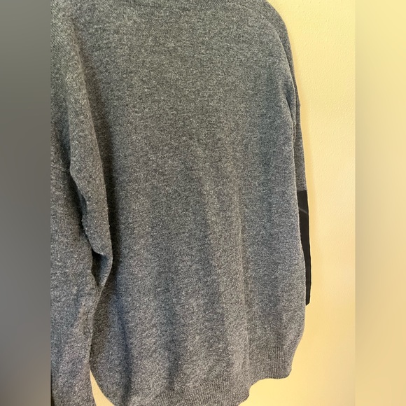 Quotation Ladies Grey Wool & Cashmere Sweater Leather Accents on Sleeves size L - Picture 9 of 9